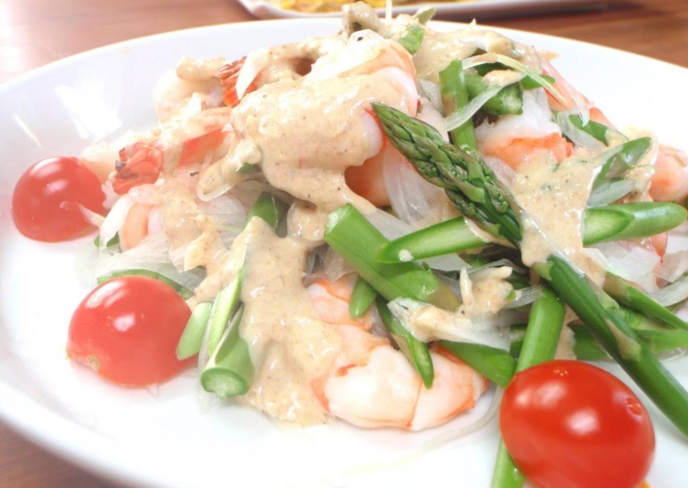 Prawn & Raw Asparagus Salad with Sesame Dressing