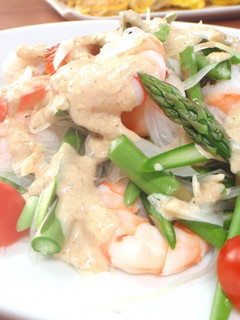 A picture of Prawn & Raw Asparagus Salad with Sesame Dressing.
