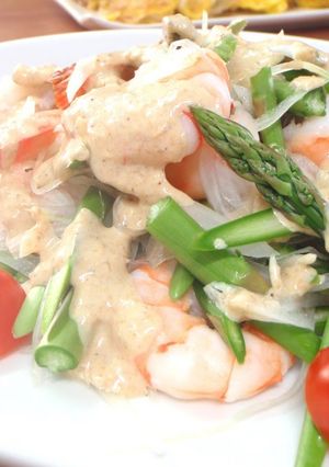 A picture of Prawn & Raw Asparagus Salad with Sesame Dressing.
