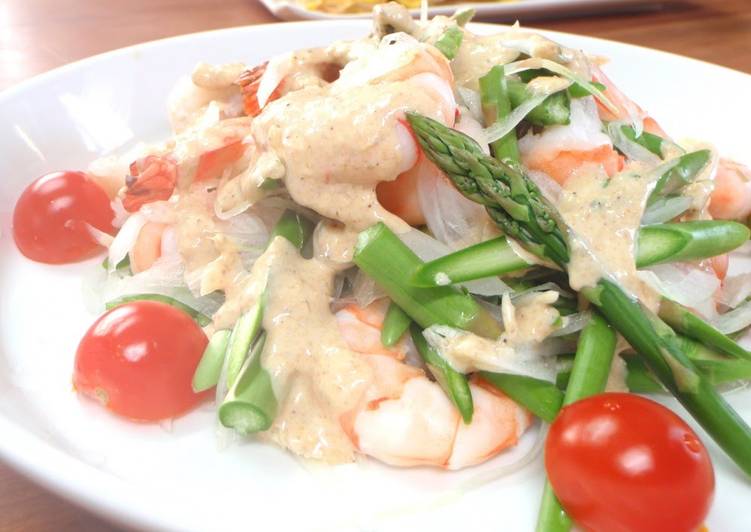 Step-by-Step Guide to Make Any-night-of-the-week Prawn &amp; Raw Asparagus Salad with Sesame Dressing