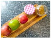 Une photo de pomme en conserve