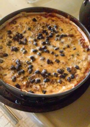 A picture of Taco Pie.
