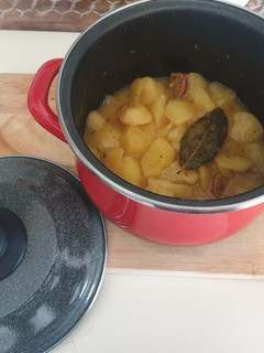 Una foto de Patatas a la Riojana
