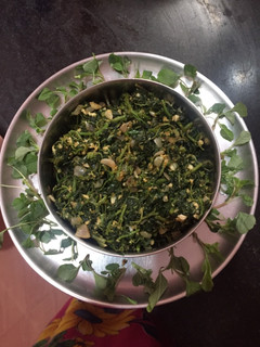 அரைகீரை பொரியல்🌿🍀☘️🍃🌱🍀🍀 (Araikeerai poriyal recipe in tamil) செய்முறை முக்கிய புகைப்படம்