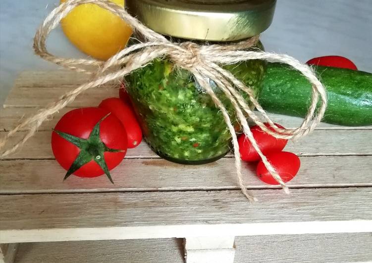 Step-by-Step Guide to Prepare Veloce Pesto di rucola