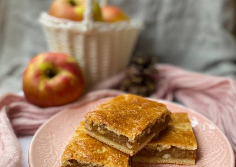 Omlós almás pite