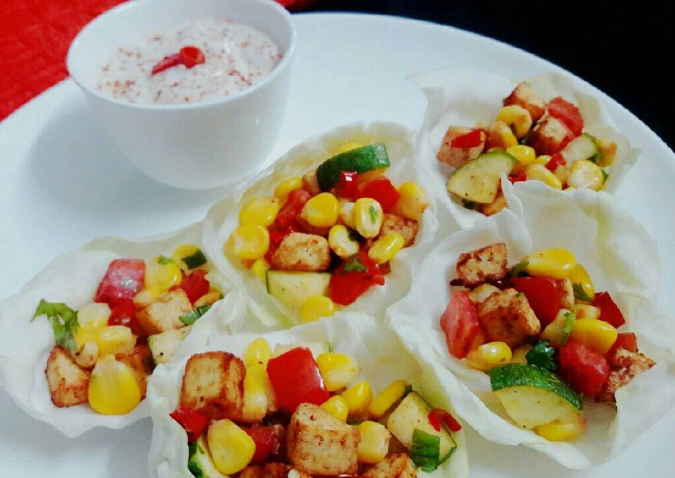 Cabbage Cups with chilli yogurt dip