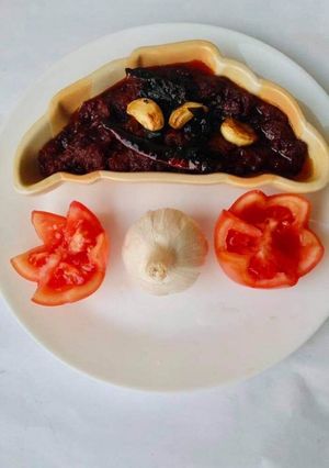 A picture of Tomato pickle.