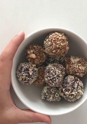 Paleo golyók recept fotója