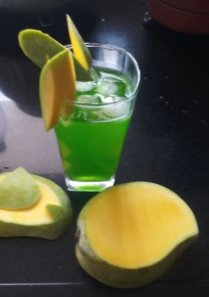 આમ પન્ના (Aam Panna Recipe in Gujarati) રેસીપી મુખ્ય ફોટો