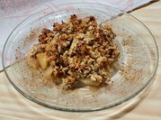 Una foto de mugcake de avena y miel