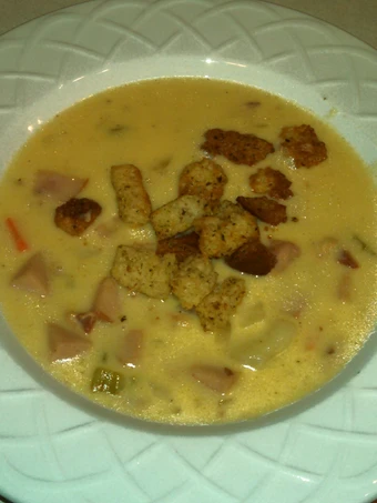 Easy Steps to Prepare Recipes Cheesy Ham and Potato soup the So Delicious Make You Drink.