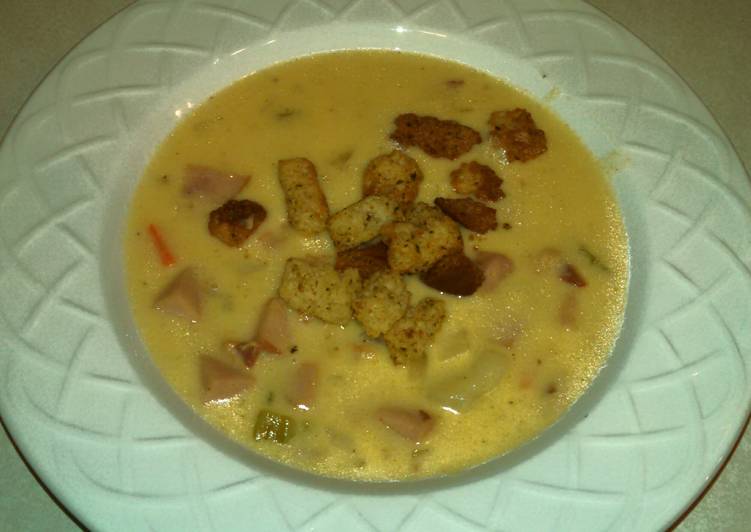 Recipe of Any-night-of-the-week Cheesy Ham and Potato soup