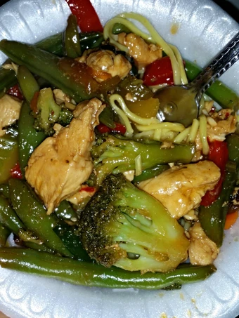 Recipe Chicken &amp; veggie stir-fry the Delicious Delicious