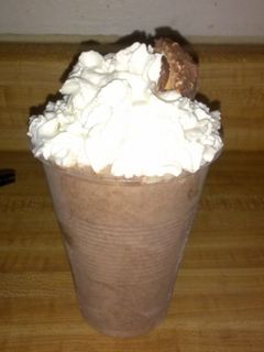 A picture of Ferrero Rocher Frappe.