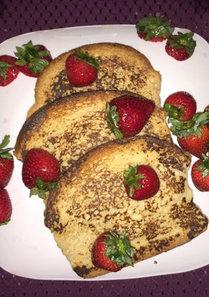 A picture of Cinnamon French Toast With Strawberries.