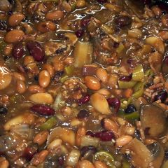 A picture of Jazzy's kicked up baked beans.