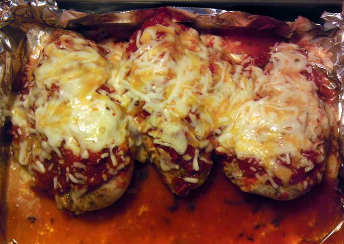 Easiest Way to Prepare Award-winning Chicken Marinara w/ Mozzarella