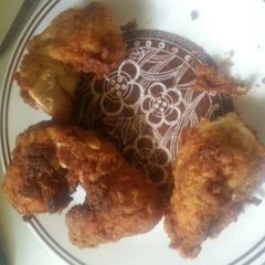 A picture of Fried Chicken.