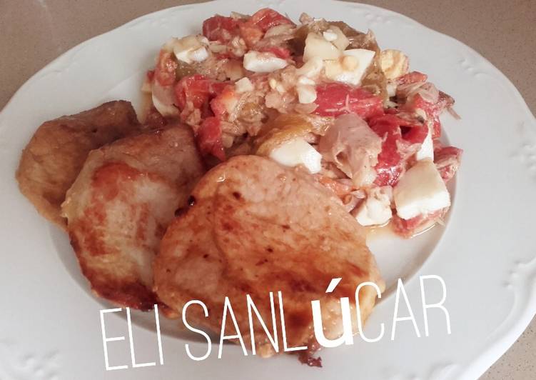 Filete de lomo a la plancha con ensalada de pimientos asados