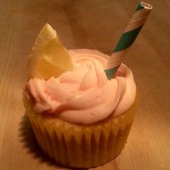 A picture of Triple Lemon Cucpackes.