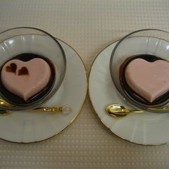 Couple's Pink Heart Gelatin Dessert For Valentine's Day A picture of Couple's Pink Heart Gelatin Dessert For Valentine's Day.