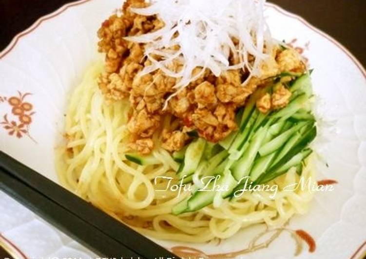 Tofu Zhajiangmian (Chinese fried noodles)