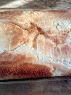 A picture of Dawn's easy peach cobbler.