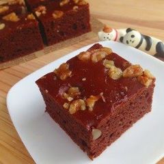 A picture of Tofu Brownies for Dieters.