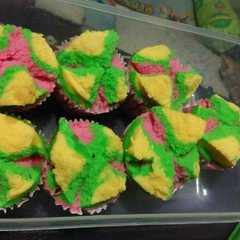 Bolu Kukus Warna Warni রেসিপির প্রধান ছবি