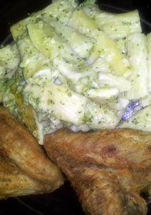 A picture of Broccoli Alfredo Rigatoni.