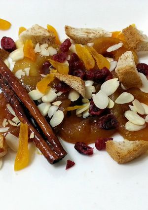 A picture of Fried Apple Dessert.