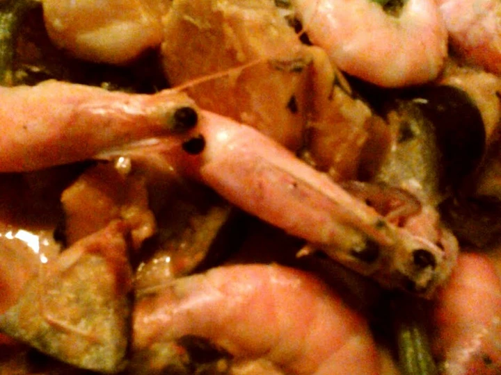 Simple Way Make Recipe Shrimp in Coconut Milk (Filipino Dish) that is Delicious, So Delicious}