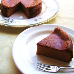 A picture of Easy Rich Caramel Cheesecake.