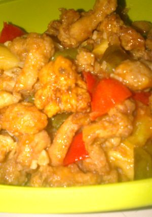 Foto resep Ayam Kuluyuk..... ala ummi dinik (saus tomat nanas asam manies)