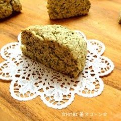 A picture of Pancake Mix Black Tea Scones.