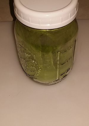 A picture of Dehydrated Spinach Powder.