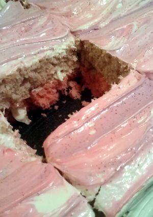 A picture of Amp Energy Drink Double Layer Cake.