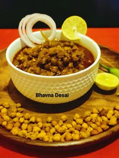 ઢાબા સ્ટાઈલ કાલા ચણા.( Dhaba style Kala chana Recipein Gujarati રેસીપી મુખ્ય ફોટો