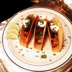 A picture of Chicken Adobo Tacos.