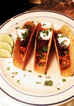 A picture of Chicken Adobo Tacos.