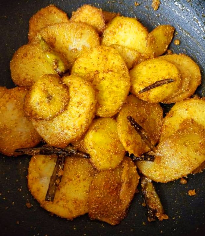 Katta olchamli xxx Yalangoch ayollar fotosuratlarini koring