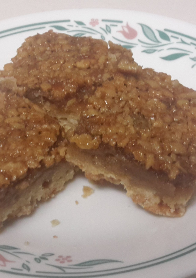 A picture of Maple - Walnut Bars.