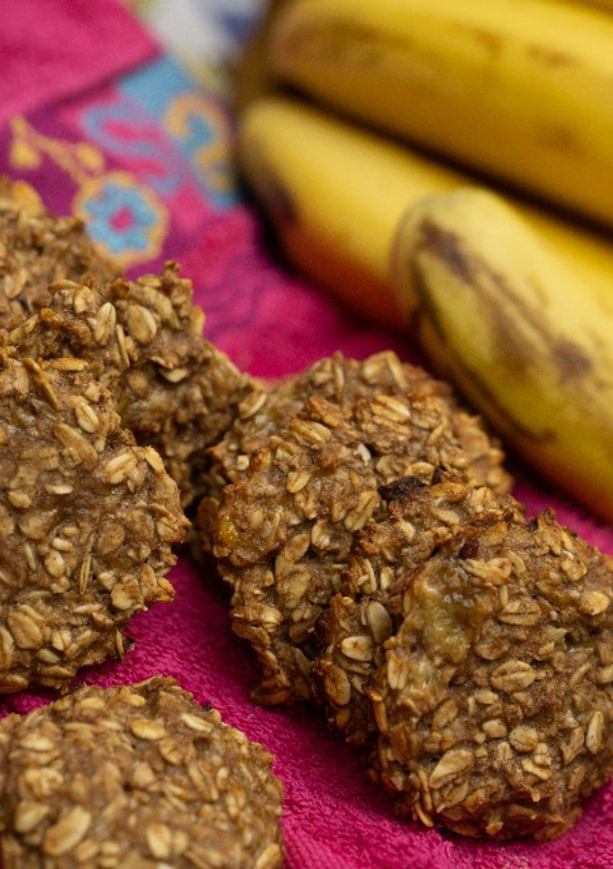 Una foto de Galletas de avena y plátano