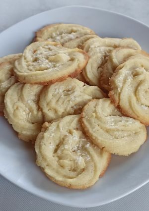 Una foto de Galletas de mantequilla de manga, tipo danesas