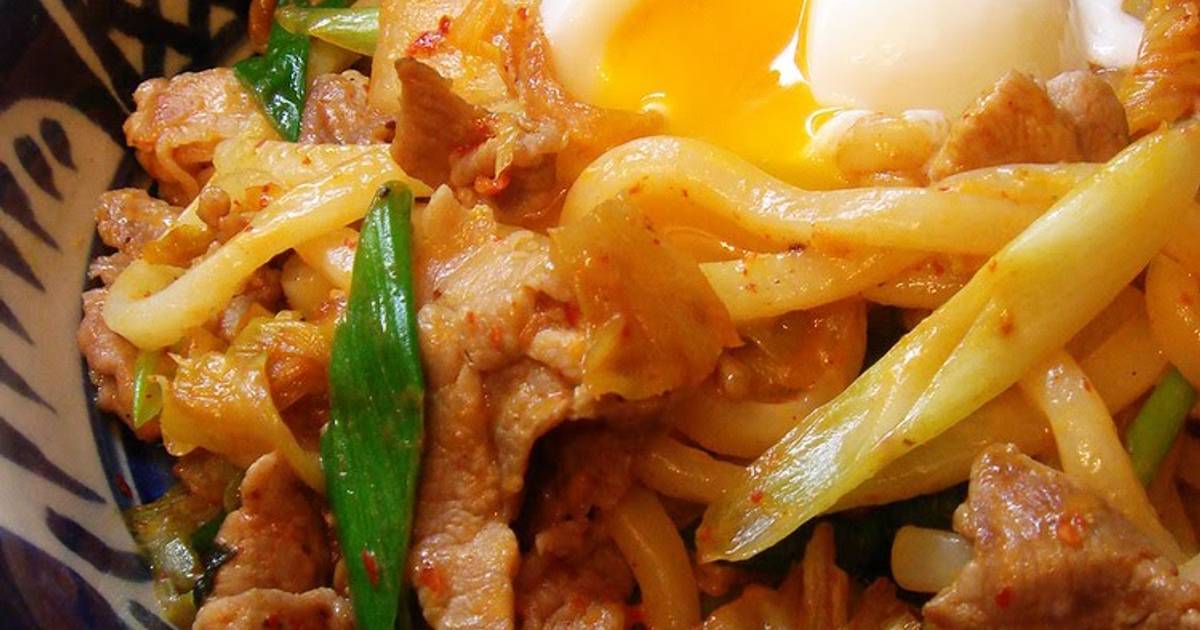 Stirfried Pork and Kimchi Udon Noodles with Poached Egg Recipe by