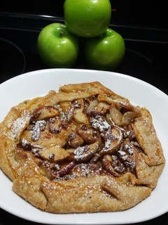 A picture of Harvest Apple Cinnamon Tart.