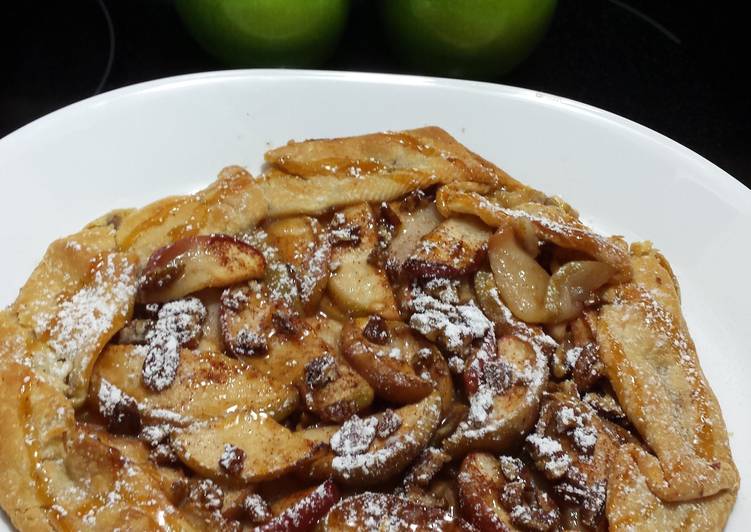 Steps to Make Quick Harvest Apple Cinnamon Tart