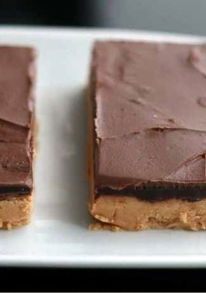 A picture of Peanut butter (Reeses) Bars.