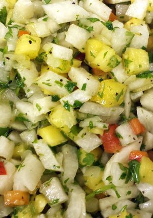 A picture of Pineapple jicama.